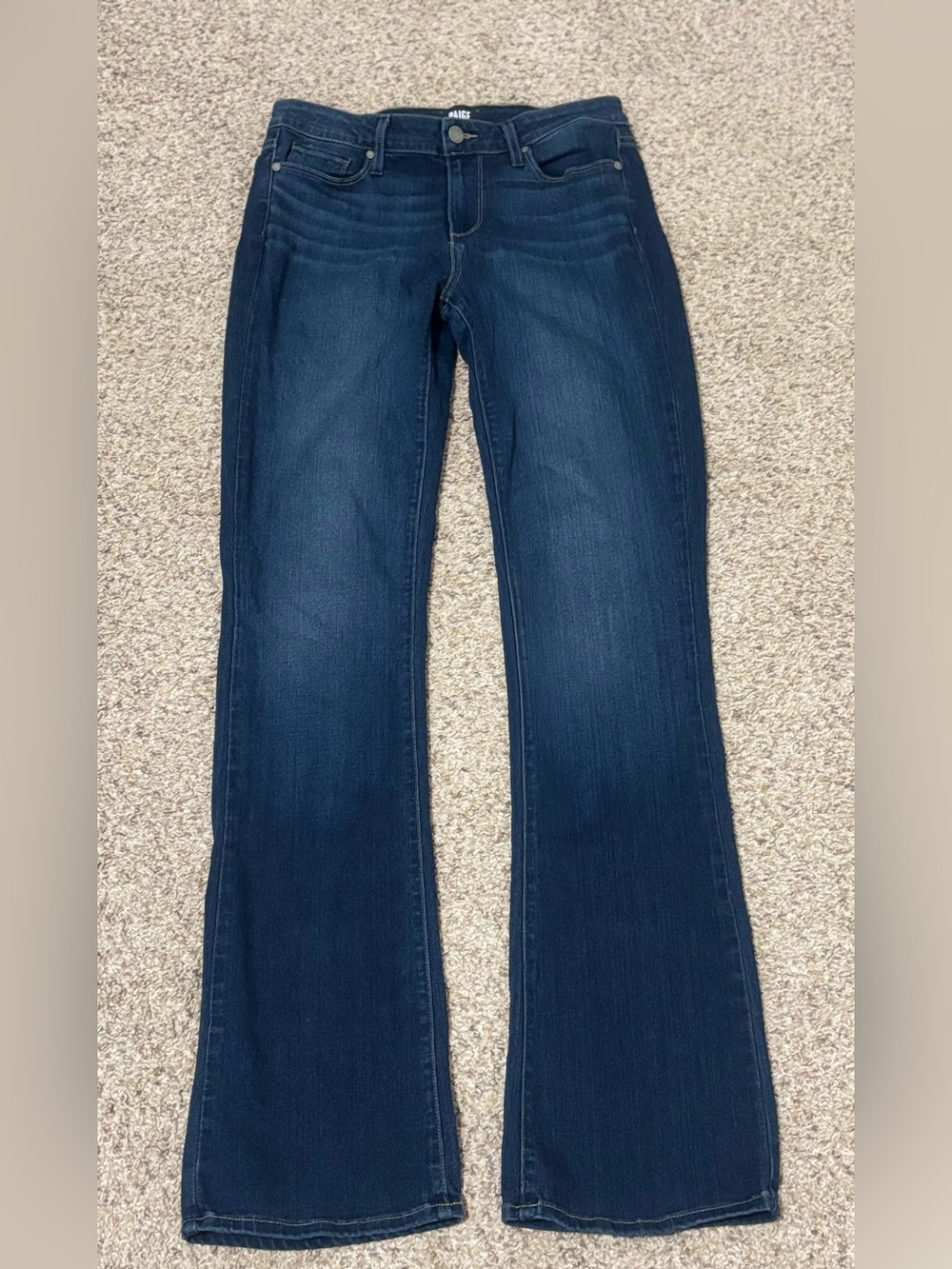 Paige High Rise Manhattan Bootcut Jeans Size: 29x34